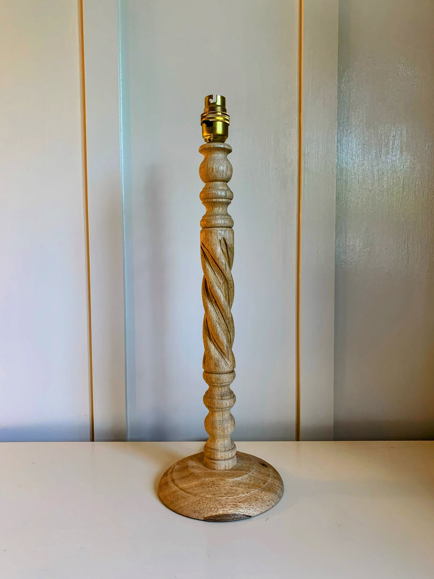 Twisted Mango Wood Lamp